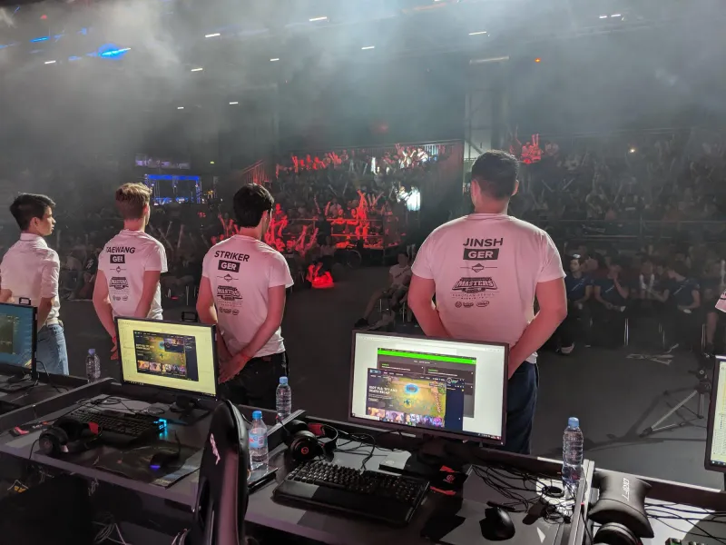 Deutsches Team bei den University Esports Masters in Madrid, Blick von der Bühne ins Publikum